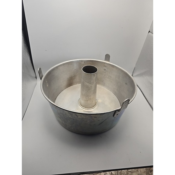 Mirro Other - Angel Food Cake Pan Round‎ 2 pc Aluminum Tube Baking Priscilla Ware
